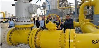 وزير البترول يعطى إشارة التشغيل لمشروع ربط خط غازحقل ريفين بمصنع استخلاص الغاز بالعامرية