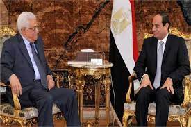 رئيس فلسطين يصل القاهرة للقاء الرئيس السيسي