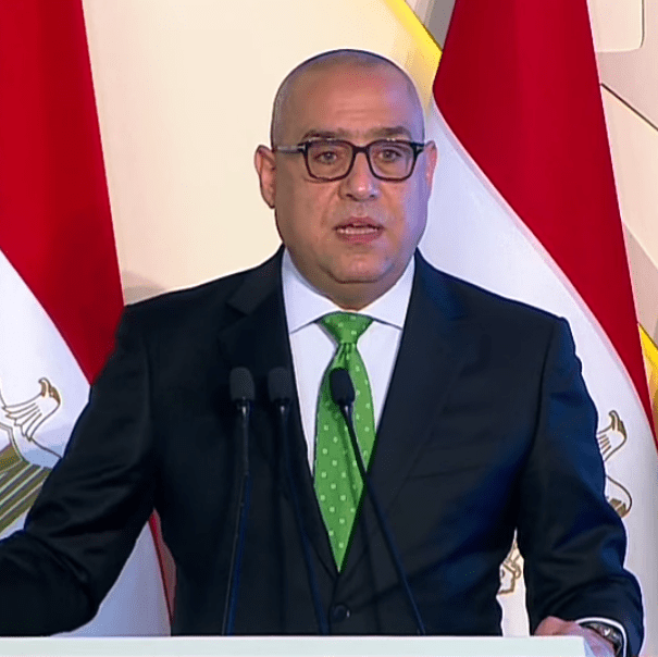 وزير الإسكان