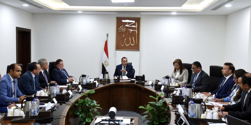 رئيس الوزراء،