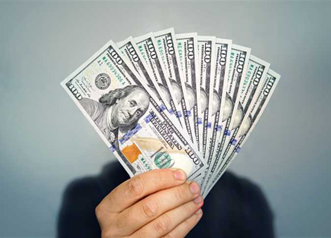 سعر الدولار اليوم الإثنين