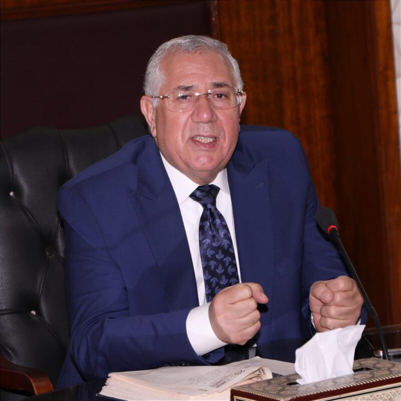 وزير الزراعة