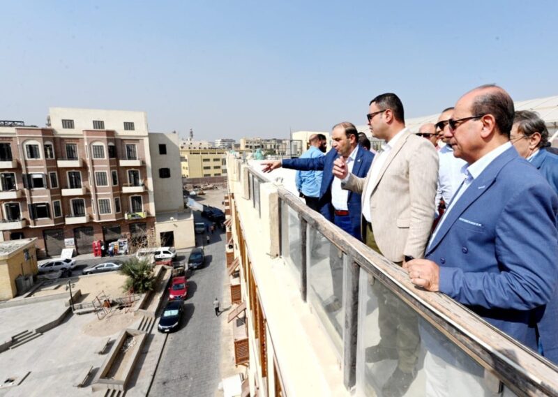 وزير الإسكان