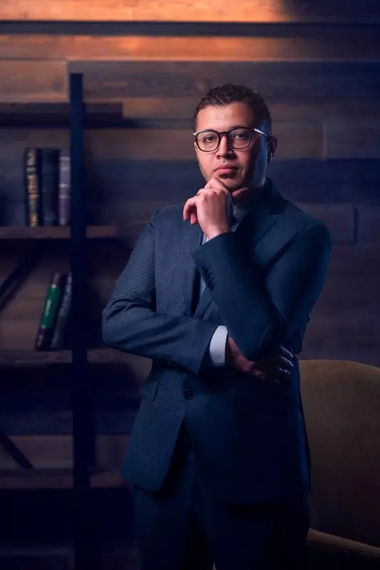 الدكتور كريم شعلان