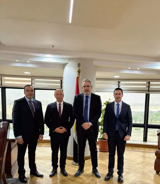 زيارة وفد الإياتا