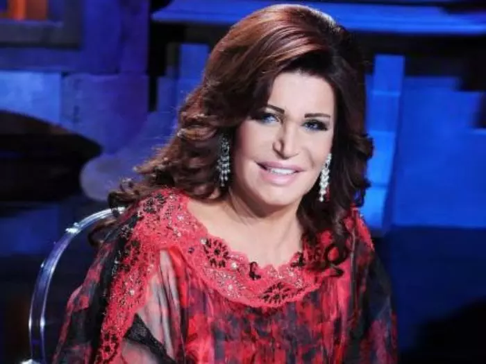 نجوى فؤاد