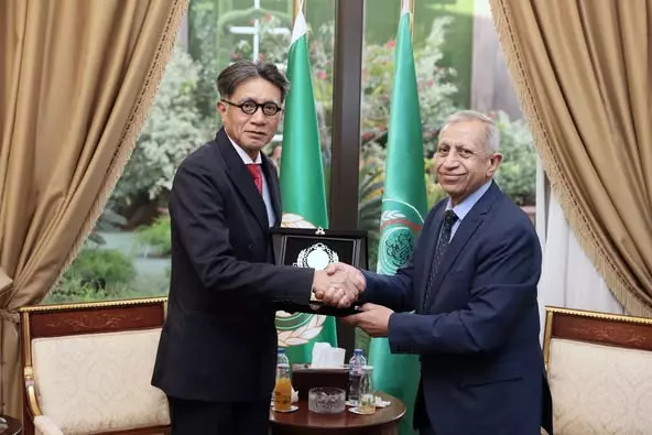 الاكاديمية العربية