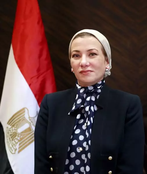 وزيرة البيئة