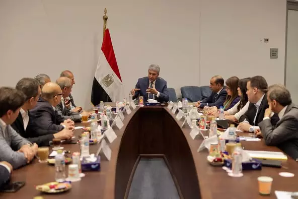 وزير السياحة