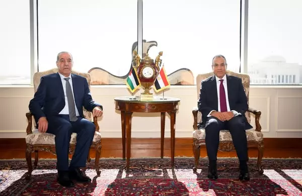 وزير الخارجية