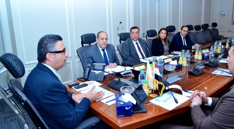  وزير التموين