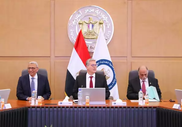 وزير البترول