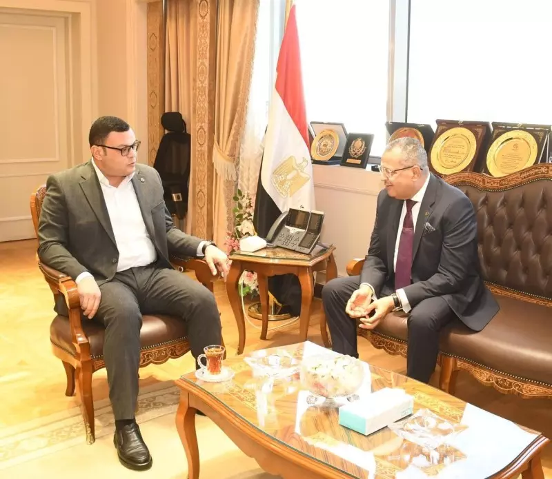 وزير الاسكان