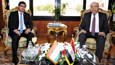 وزير الطيران 