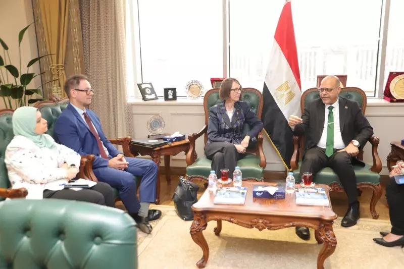 وزير العمل