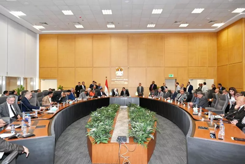 وزير الإسكان