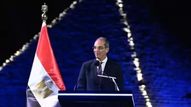 وزير الاتصالات