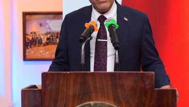 وزير العمل
