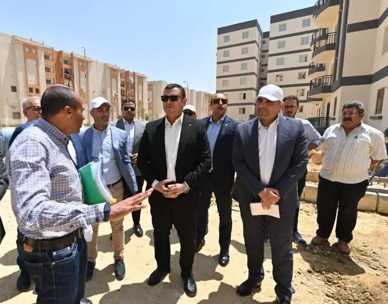 وزير الإسكان