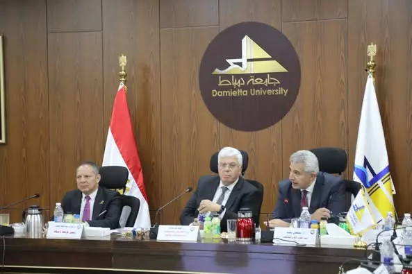 وزير التعليم العالي