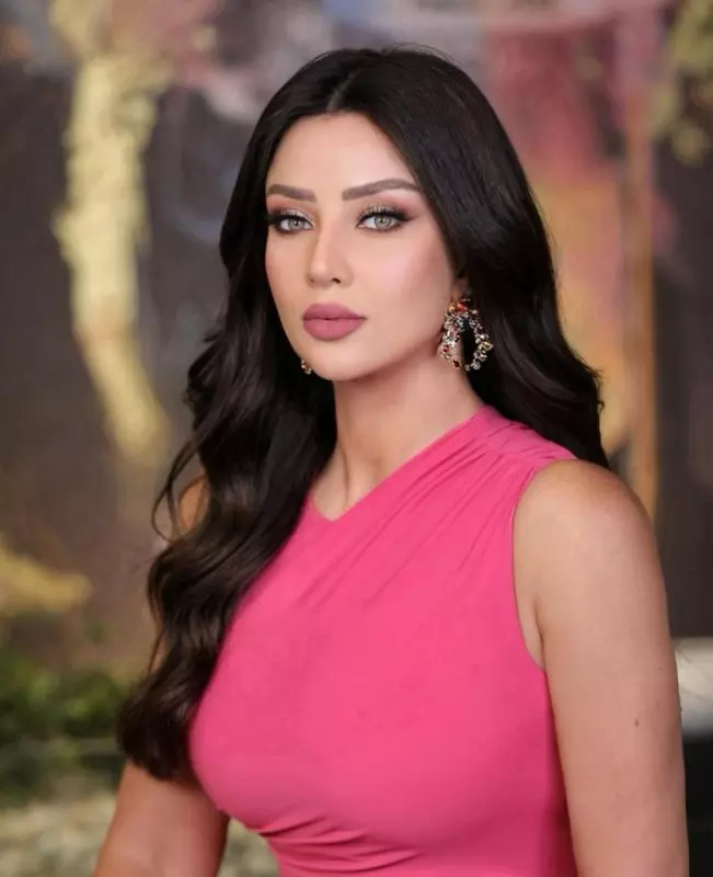 هي وبس