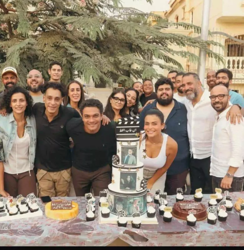 إن غاب القط