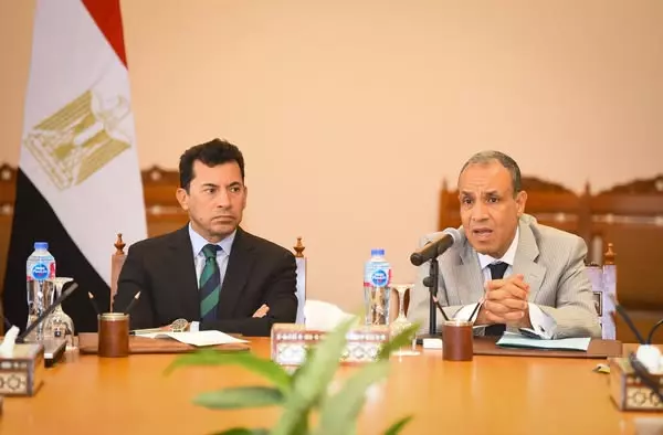 وزير الخارجية