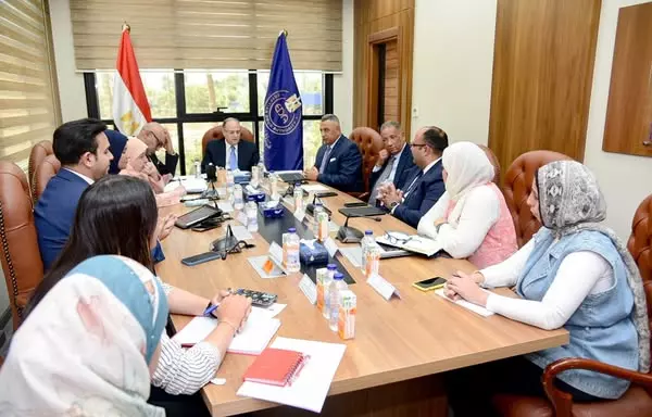 رئيس هيئة الدواء المصرية