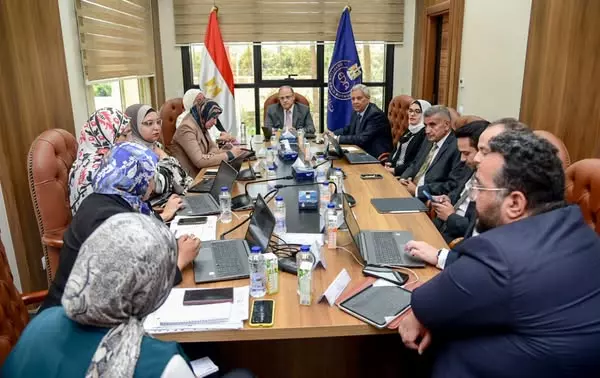 رئيس هيئة الدواء المصرية
