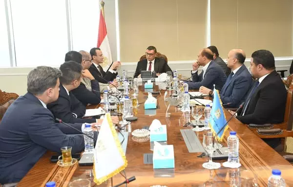 وزير الإسكان