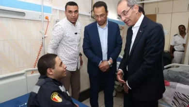 وزير الاتصالات