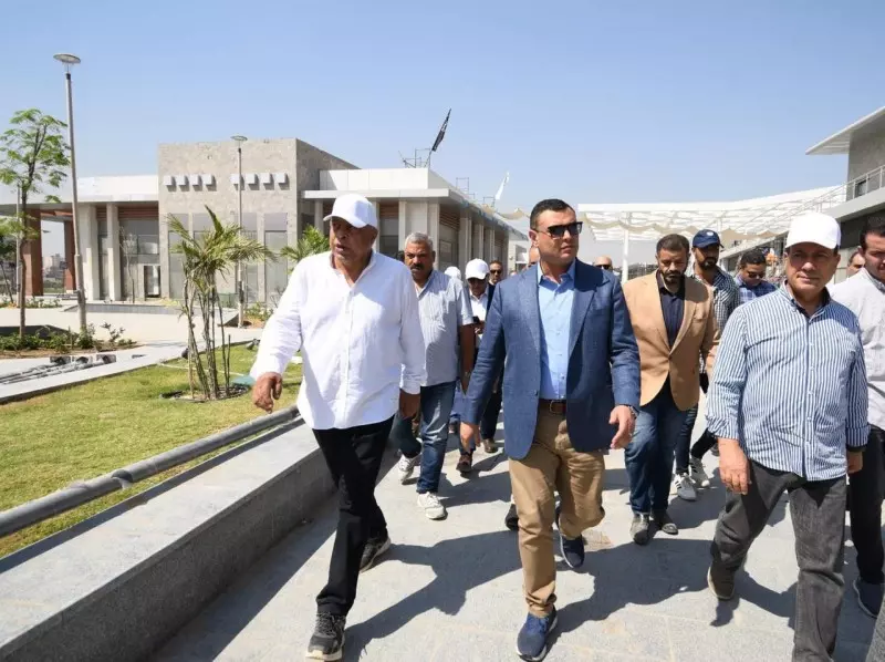 وزير الاسكان