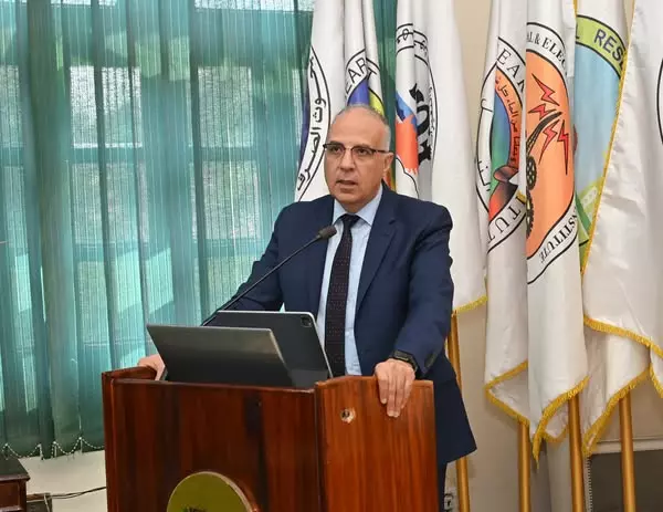 وزير الري