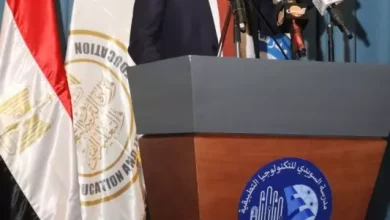 وزير العمل