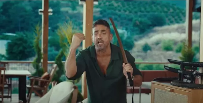 الشاطر 