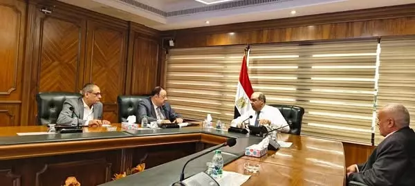 وزير الطيران المدني