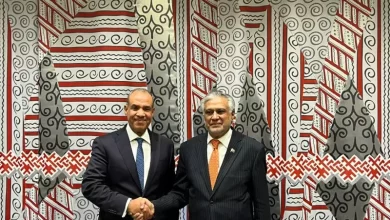وزير الخارجية والهجرة