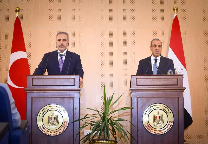 وزير الخارجية