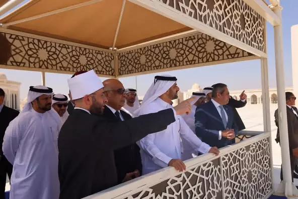 وزيرا العدل والأوقاف