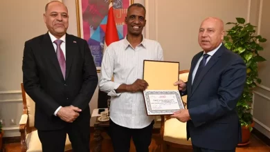 وزير العمل