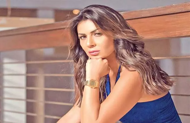 نجلاء بدر