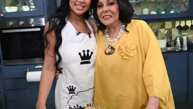 كارولين عزمي