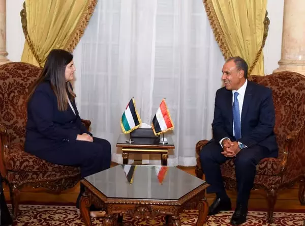 وزير الخارجية