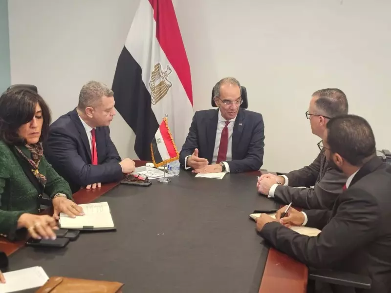 وزير الاتصالات