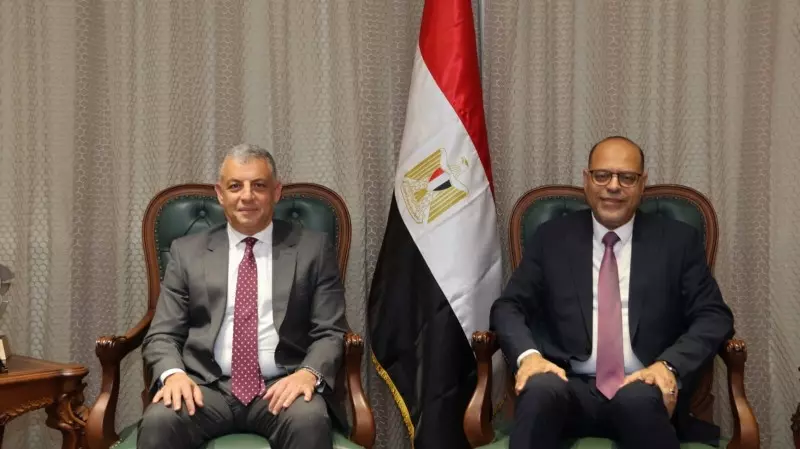 وزير العمل