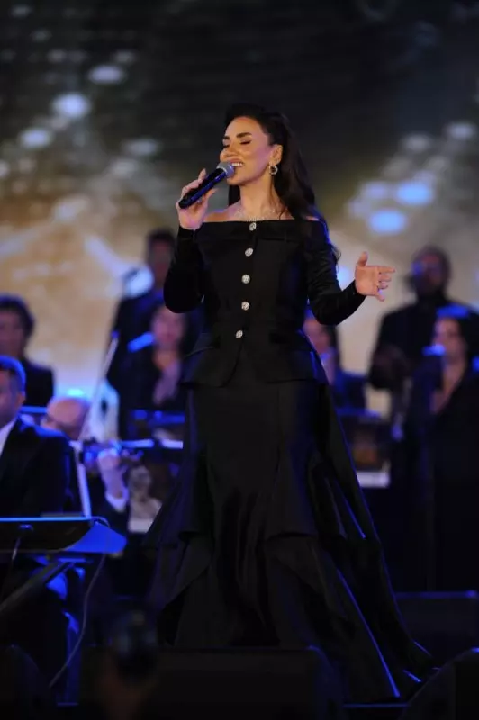 مي فاروق