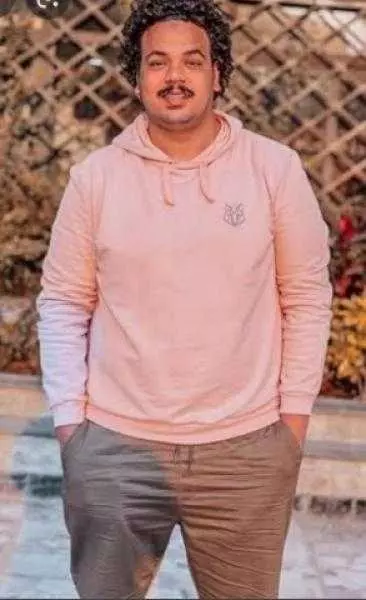 مصطفى غريب