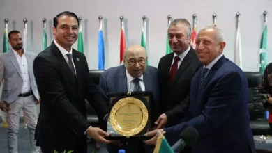 الاكاديمية العربية