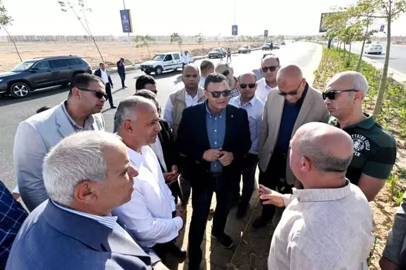 وزير الإسكان