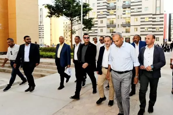 وزير الإسكان